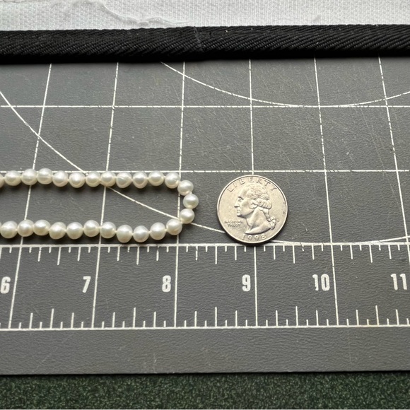 VTG White Freshwater Pearl Necklace w/ Sterling Silver Clasp – 16” Hand-Knotted - Picture 11 of 11